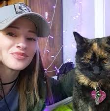 Y'all I have never seen a snail this huge