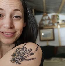 Is it legal to shoot a fox if it comes to take livestock in Latham?