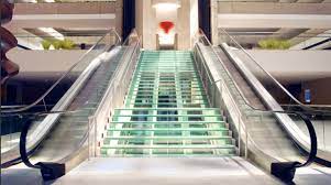 Hyatt Regency O Hare Vs Hyatt Rosemont Which Chicago Airport Hotel Is Better Http Www Heelsfirsttravel Com 2 Chicago Airport Airport Hotel Hyatt Regency