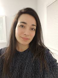 Kara Pyle's Instagram, Twitter & Facebook