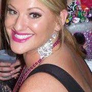 Shannon Giblin's Instagram, Twitter & Facebook