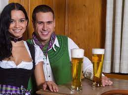 Mit der neuen vol.at app erhalten sie news aus vorarlberg, österreich und dem rest der welt bequem aufs handy. Vol At Sonntags Frage Was Ist Dein Vorarlberger Lieblings Bier Vorarlberg Vol At