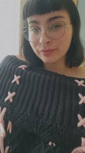 Shawn Loftis's Instagram, Twitter & Facebook