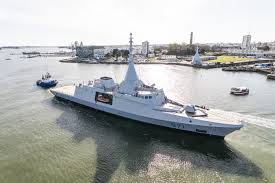 La gowind 200 (103 mètres, 1950 tonnes, 70 marins) en 2006. Corvette Acquisition Project Lots 1 And 2 Of The Philippine Navy Philippine Defense Resource