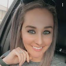 Kelsey Holcomb (kelseyfarmer_91)