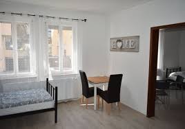 Du möchtest eine wohnung in zuffenhausen mieten oder kaufen. 3 Wohnungen In Stuttgart Nahe Porsche Monteurzimmer In Stuttgart 70435 Kirchtalstr