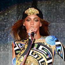 Check spelling or type a new query. Beyonce S Tour Makeup Is A Work Of Art Beyonce Celebrities Beyonce And Jay Z