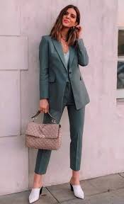 31 Trendy Business Casual Work Outfit For Women 6 Fashion Styles Fashionp 31 Trendy Business Casual Work Outfit For Women 6 In 2020 Casual Work Outfits Business Casual Dresses Clothes For Women