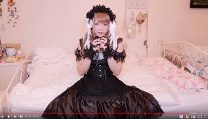I meant to post the photo of what i did in the video, but i forgot! Japanese Makeup Tutorial Shows How A Middle Aged Man Can Turn Into A Beautiful Young Woman Soranews24 Japan News