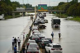 How long is the drive from louisiana to texas? I 10 Reopens At Louisiana State Line Remains Closed On Texas Side Hurricane Center Nola Com