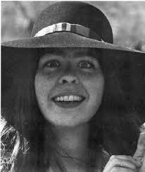 1970 Wellesley High School Yearbook~Photos~Love Beads~Afros~Sailing~Spring  Sup++