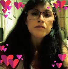 Judith Oliveros's Instagram, Twitter & Facebook