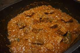 Einfaches Klassisches Gulasch Rezept Wie Bei Oma Rindergulasch Rezept Gulasch Rezepte Gulasch Rezept Einfach