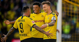 Preview followed by live coverage of saturday's german bundesliga game between borussia dortmund and bayer 04 leverkusen. Bvb Feiert Wichtigen 4 0 Sieg Gegen Leverkusen Bvb De