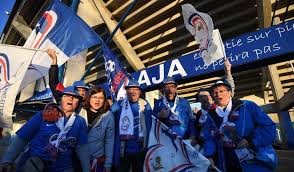 France, merci pour votre soutien. France Japon A Auxerre Les Images Des Supporters Des Bleues Auxerre 89000