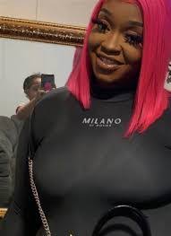 Sandra Crosdale's Instagram, Twitter & Facebook