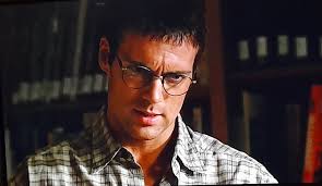 Raven doesn't know or care but I do... apparently Reese came back to the  Bunker and buried the artifact..lets get a back story show