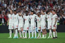 Which soccer players are impressing you right now? Bukayo Saka Shaka Hislop Slam Facebook Twitter S Response To Racism