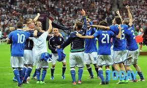 May 30, 2021 · بدأ الشوط الأول بضغط من جانب الهلال؛ فشهدت الدقيقة (9) خطورة أولى بتسديدة قوية من فييتو ولكن تصدى لها حارس مرمى الفيصلي مصطفى ملائكة وحولها لركنية نفذها جيوفينكو ولكن أبعدها الدفاع. Sebastian Giovinco On Instagram Forza Azzurri Tbtoeuro2012