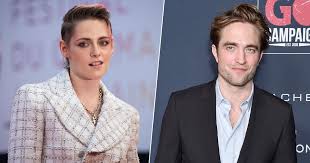 Ро́берт ду́глас то́мас па́ттинсон — британский актёр, фотомодель и музыкант. When Robert Pattinson Got Candid About His Breakup With Kristen Stewart Honestly Who Gives A S T