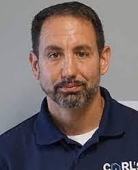 Aaron Williamsky's Instagram, Twitter & Facebook