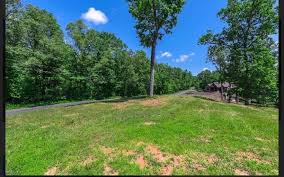 Yelp is a fun and easy way to find, recommend and talk about what's great and not so great in blue ridge and beyond. Tru Mountain Realty Contact Agent Commercial Real Estate 771 East Main St Blue Ridge Ga Phone Number
