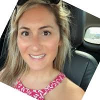 Shelby Deal's Instagram, Twitter & Facebook