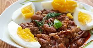 Image result for ‫فول مدمس بالبيض‬‎