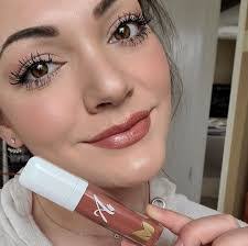 Sean Girard's Instagram, Twitter & Facebook