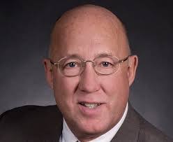 Charlie Porter's Instagram, Twitter & Facebook