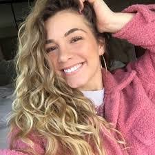 Amanda Drexler's Instagram, Twitter & Facebook