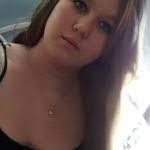 Ashlee Farnsworth's Instagram, Twitter & Facebook