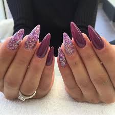 Repost Love The Color And Sparkle Nails By Nailsbyemelieb Notd Trendige Nagel Nagel Gel Bunte Nagel