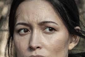 Melody Whitlock's Instagram, Twitter & Facebook