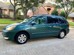 3rd row seat, rear air, premium sound system, alloy wheels, quad seats. 2004 Toyota Sienna Xle Limited Excellent Condition Wheelchair Lift For Sale In Sugar Land Tx Classiccarsbay Com