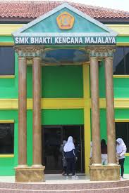 Tari kolot stadion pasirhuni perumahan saga regency smun 1 ciawi tempat pun bojo sakola kapungkur (rina e n ) mts negeri pamoyanan desa ajat thea pagerageung komplek makam besar pagerageung pasir. Smk Bhakti Kencana Majalaya Jawabanku Id