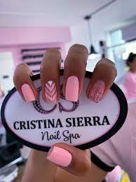 Uñas con figuras, uñas elegantes, uñas pintadas, uña decoradas, uñas decoradas mandalas, uñas decoradas juveniles, uñas para boda, uñas semipermanentes, arte de uñas de pies. Semipermanente Manicura Para Unas Cortas Unas Decoradas French Unas Manos Y Pies