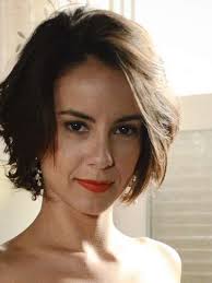 E não a toa, o corte usado por andréia horta é o famoso e conhecido. Pin Em Visagismo