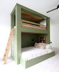 After i had all of the steps cut, i added some wood glue to each of the notches on both rails. How To Build A Bunk Bed Ladder Plank And Pillow