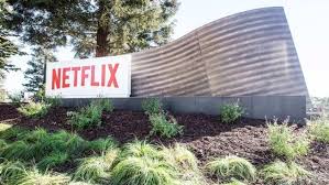 Feuer im haus ist teuer, geh` raus ist johann königs amüsante absage an die leistungsgesellschaft, bei der kein auge trocken bleibt. Netflix September 2020 Diese Filme Und Serien Verschwinden