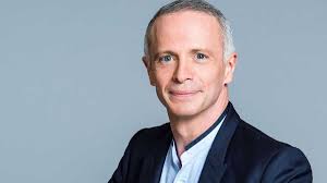 L'animateur, très heureux de retrouver ses équipes, partage depuis plus de 20 ans la vie de la journaliste nathalie hayter. Samuel Etienne Va Remplacer Laurent Bignolas Dans Telematin Il Dit Tout