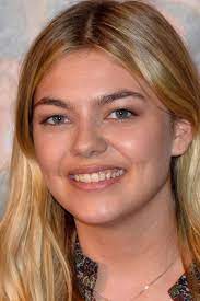 Accordingly louane was eliminated finishing 5th to 8th. Louane Emera Movies Age Biography