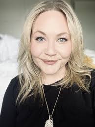 Kiara Temple's Instagram, Twitter & Facebook