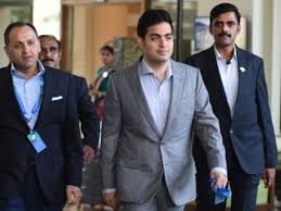 Akash is the first ever direct to home (dth) service launched in bangladesh by beximco. Akash Ambani Was The One To Choose Facebook The Next Big Investments And The Ideas Sold To Investors
