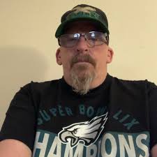 What year make and model is the 4x4 vehicle?