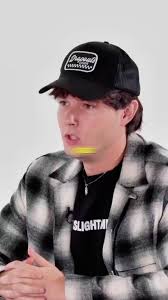 Are Zach Justice and Sydney Thomas Dating