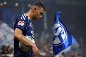 Edin Džeko admits Schalke “still felt the alcohol” after Nürnberg defeat