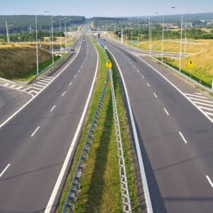 Are Highways Safer Than Regular Roads? | Munley Law