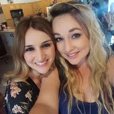 Danielle Benitez (dani121212)