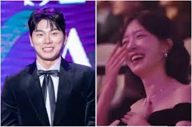 Phản diện” Lee Yi Kyung nhắc đến bạn gái cũ khi nhận giải